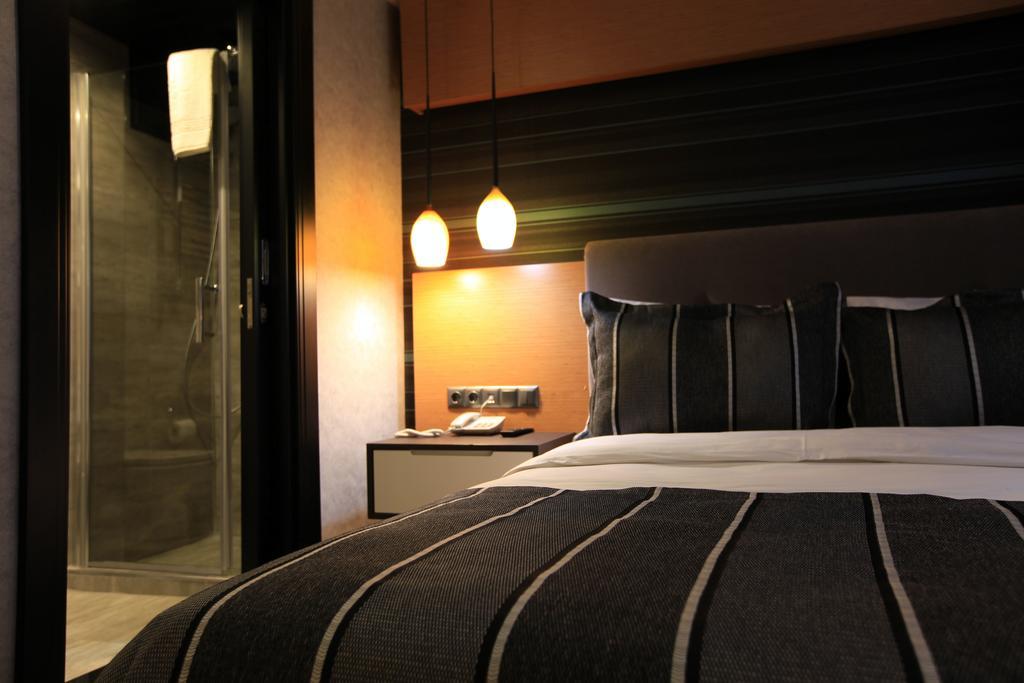 The Black Hotel Eskişehir Exteriér fotografie